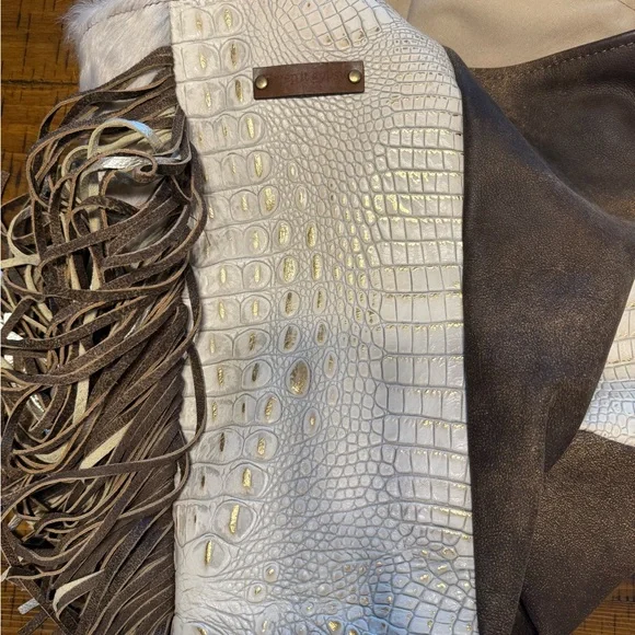 Stylish Beige and Brown Fringe Shoulder Bag - Picture 5 of 13